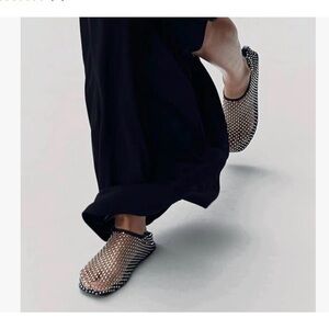 Women's Black Rhinestone Ballet Flats with Elastic Strap